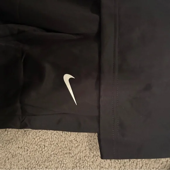 ✅ NWT Nike Toddler 2-Piece Tracksuit Set Size 2T Black/White - Picture 10 of 10